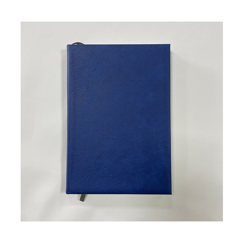 7' x 9 3/4' konstlädertidskrifter